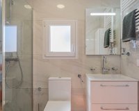 Resale - Villa - Orihuela-Costa - Blue Lagoon