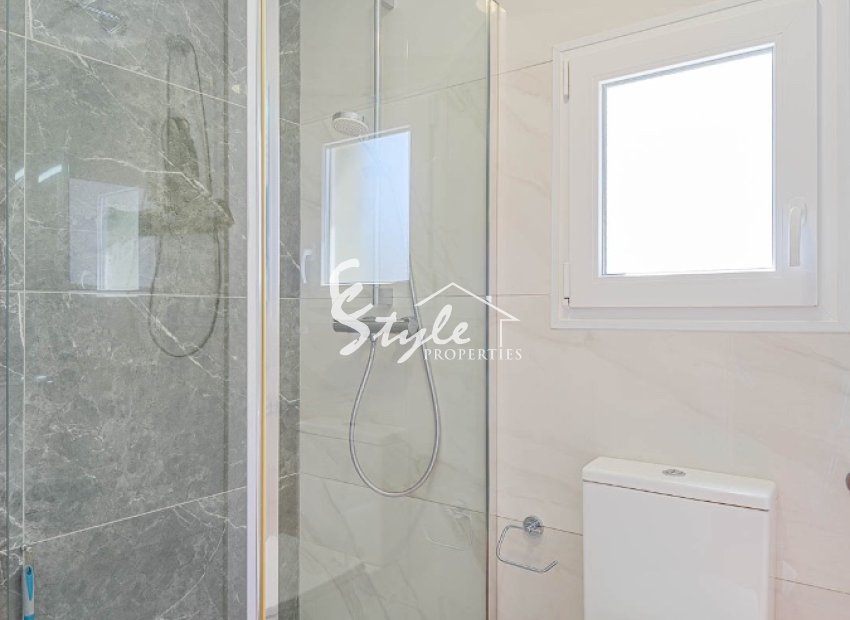 Resale - Villa - Orihuela-Costa - Blue Lagoon