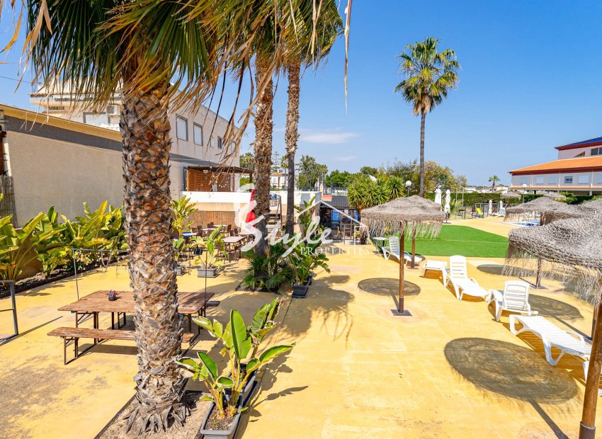 Resale - Villa - Orihuela-Costa - Blue Lagoon