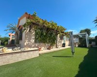 Resale - Villa - Orihuela Costa  - Cabo Roig