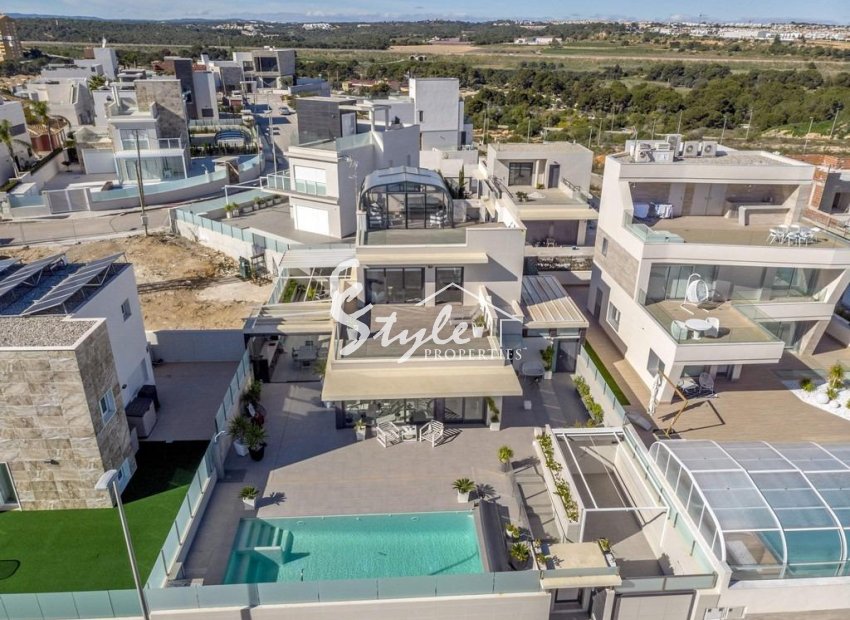 Resale - Villa - Orihuela Costa  - Campoamor