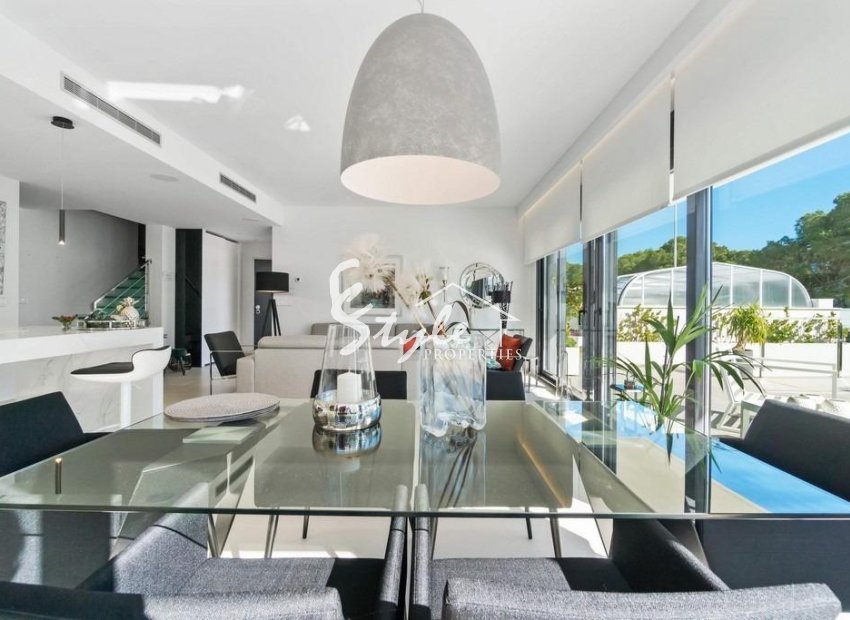 Resale - Villa - Orihuela Costa  - Campoamor