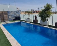 Resale - Villa - Orihuela-Costa - Entre Naranjos Vistabella Golf