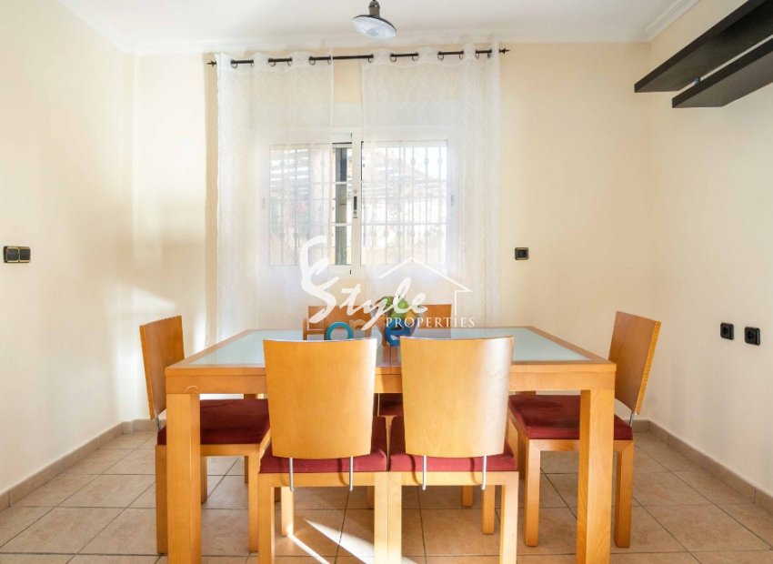 Resale - Villa - Orihuela-Costa - La Florida