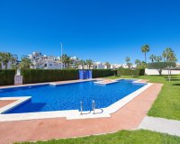 Resale - Villa - Orihuela Costa  - La Zenia