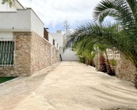Resale - Villa - Orihuela Costa  - La Zenia