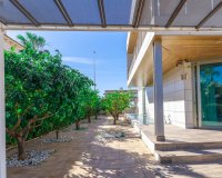 Resale - Villa - Orihuela Costa  - La Zenia