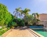 Resale - Villa - Orihuela Costa  - La Zenia