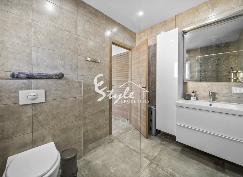 Resale - Villa - Orihuela-Costa - La Zenia