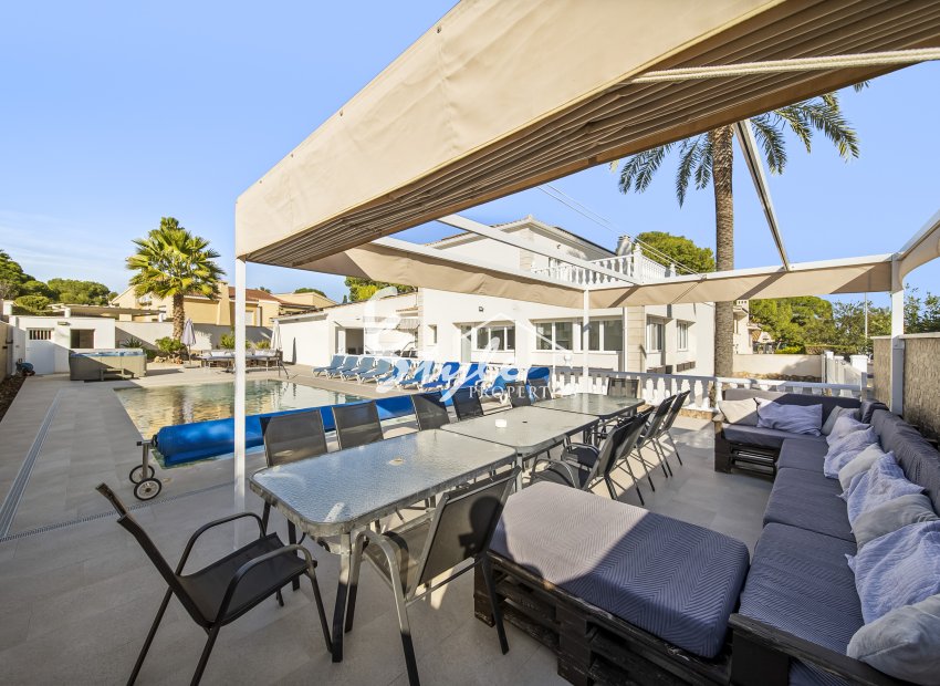 Resale - Villa - Orihuela-Costa - La Zenia