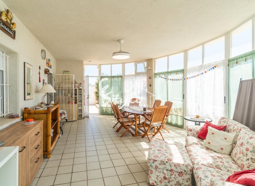 Resale - Villa - Orihuela-Costa - La Zenia