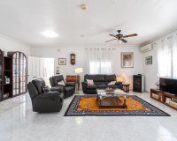 Resale - Villa - Orihuela-Costa - La Zenia