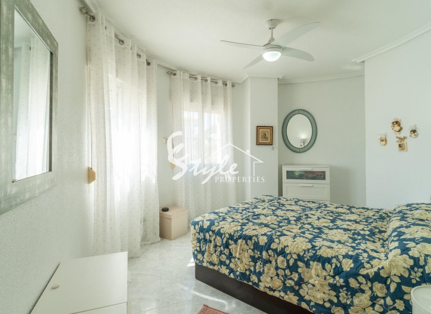 Resale - Villa - Orihuela-Costa - La Zenia