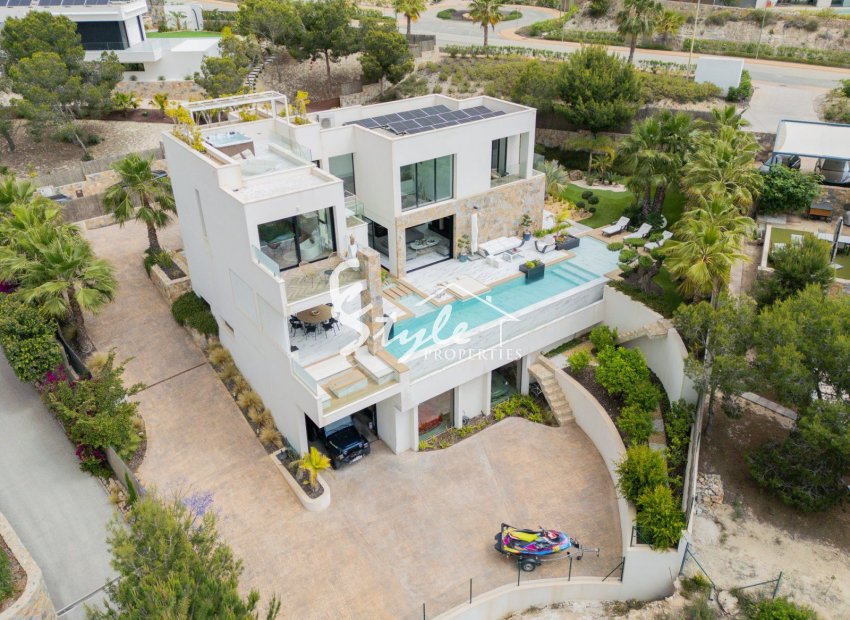 Resale - Villa - Orihuela Costa  - Las Colinas Golf