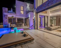 Resale - Villa - Orihuela Costa  - Las Colinas Golf
