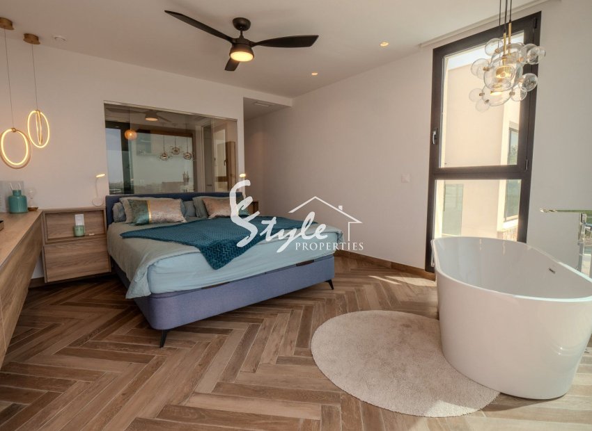 Resale - Villa - Orihuela Costa  - Las Colinas Golf