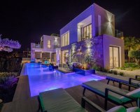 Resale - Villa - Orihuela Costa  - Las Colinas Golf