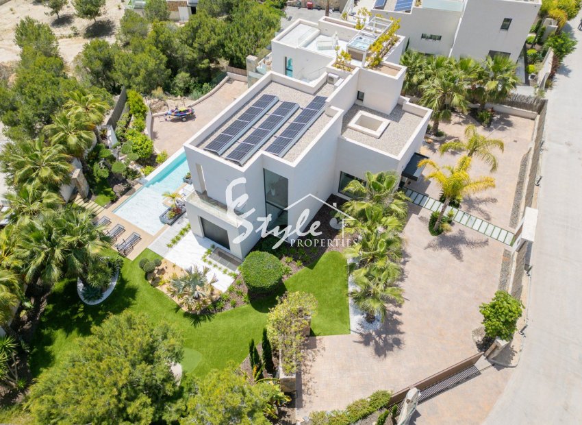 Resale - Villa - Orihuela Costa  - Las Colinas Golf