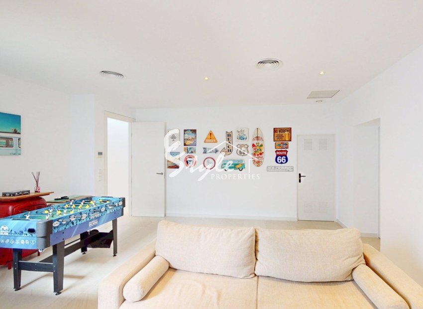 Resale - Villa - Orihuela Costa  - Las Colinas Golf