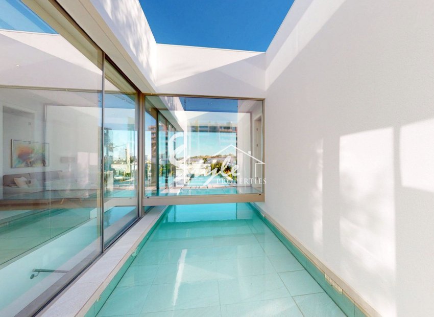 Resale - Villa - Orihuela Costa  - Las Colinas Golf