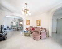 Resale - Villa - Orihuela Costa  - Las Filipinas