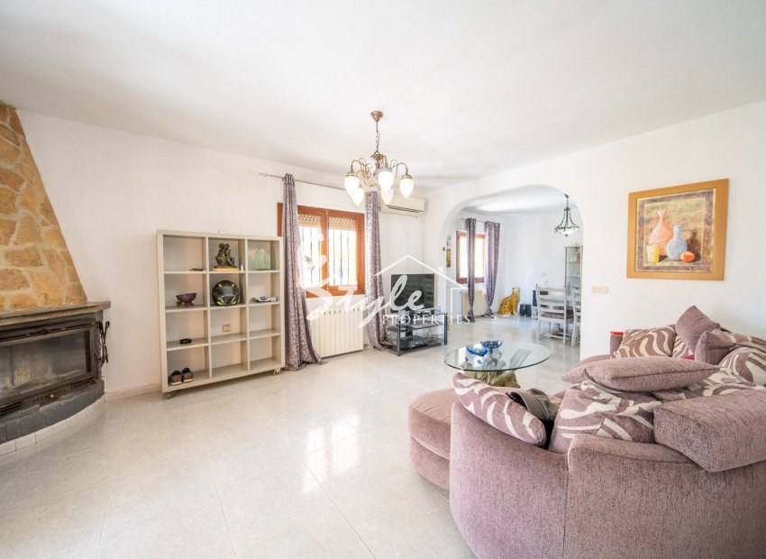 Resale - Villa - Orihuela Costa  - Las Filipinas