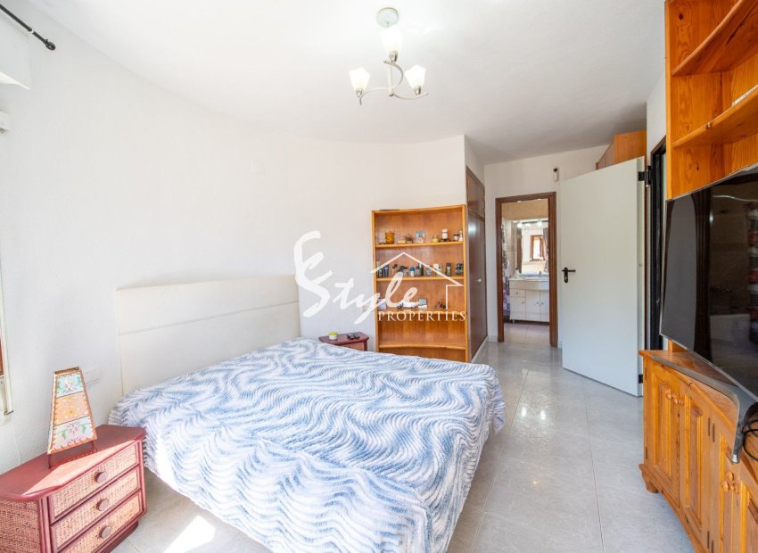 Resale - Villa - Orihuela Costa  - Las Filipinas