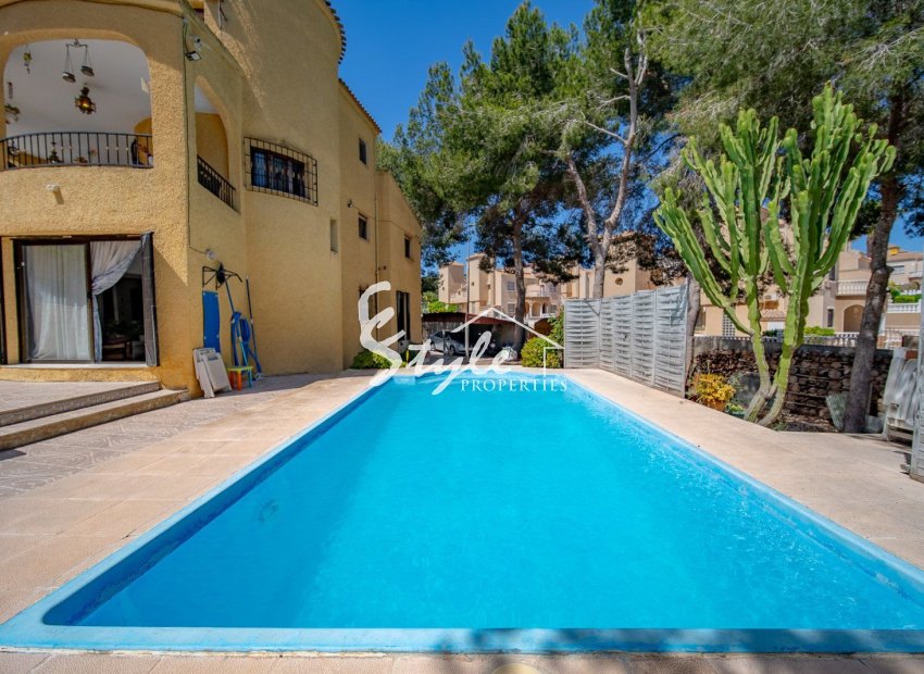 Resale - Villa - Orihuela Costa  - Las Filipinas