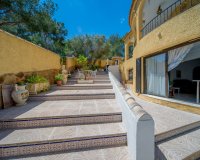 Resale - Villa - Orihuela Costa  - Las Filipinas