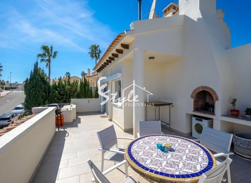 Resale - Villa - Orihuela-Costa - Las Ramblas