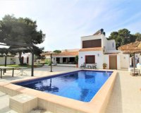 Resale - Villa - Orihuela Costa  - Lomas de Cabo Roig