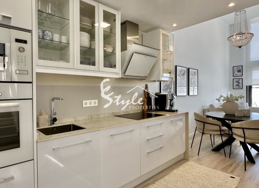 Resale - Villa - Orihuela Costa  - Lomas de Cabo Roig