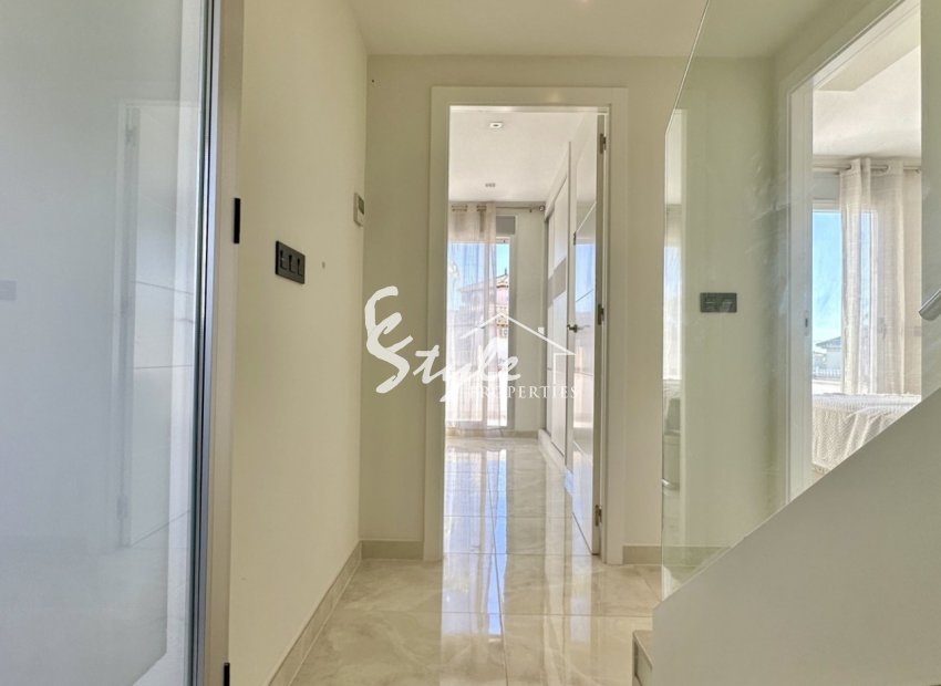 Resale - Villa - Orihuela Costa  - Lomas de Cabo Roig