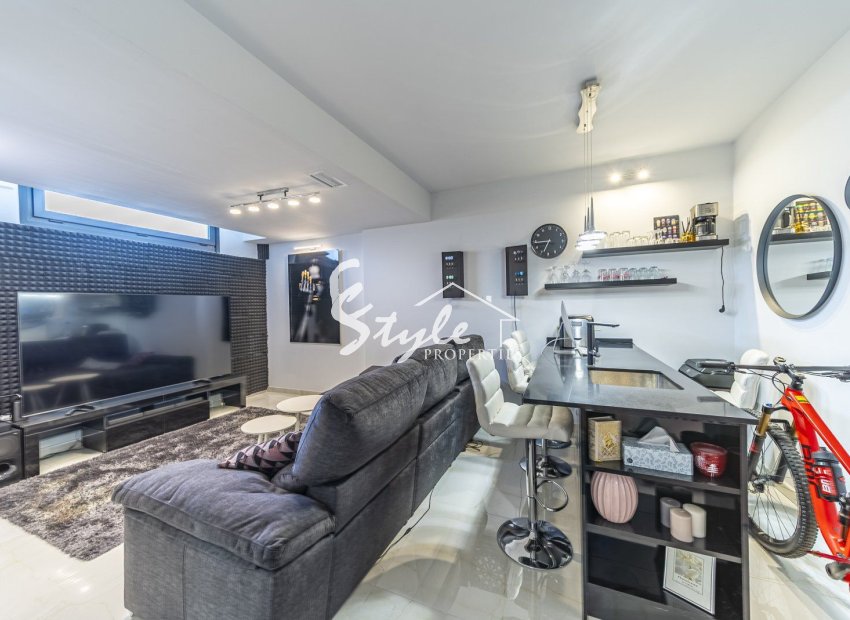 Resale - Villa - Orihuela Costa  - Lomas de Cabo Roig