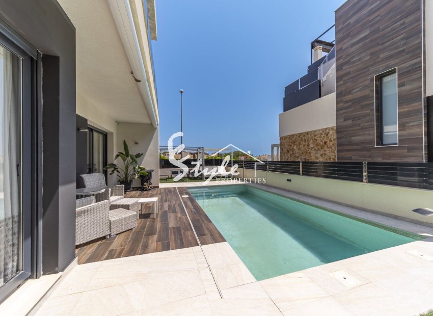 Resale - Villa - Orihuela Costa  - Lomas de Cabo Roig