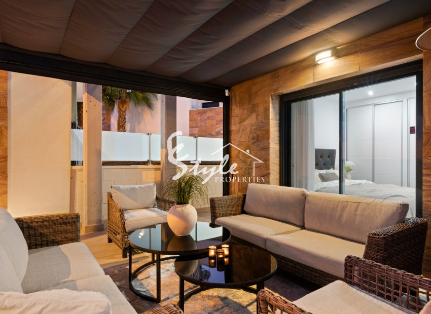 Resale - Villa - Orihuela Costa  - Lomas de Cabo Roig