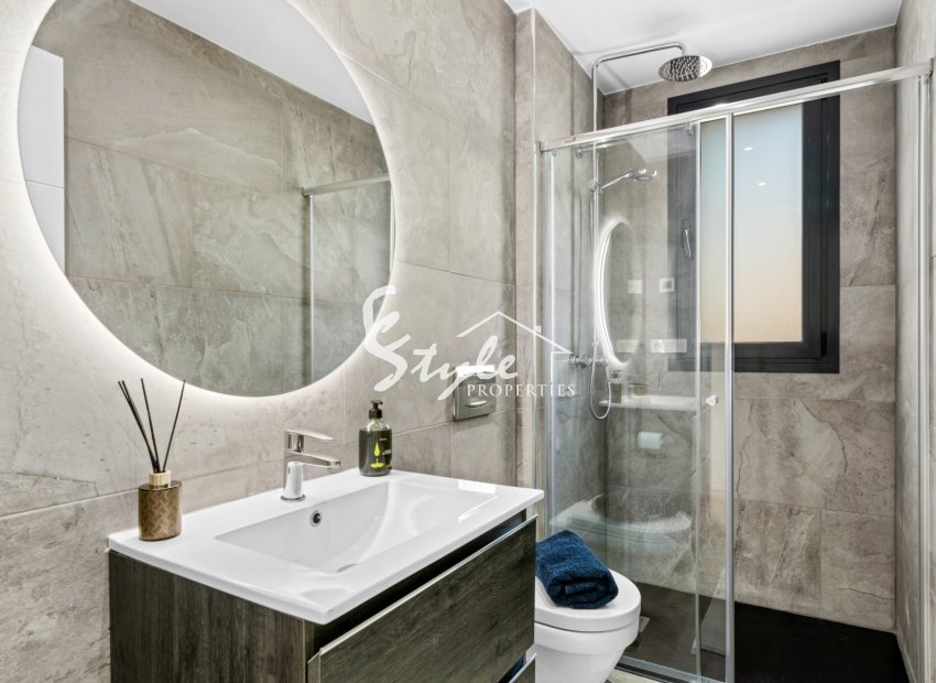 Resale - Villa - Orihuela Costa  - Lomas de Cabo Roig