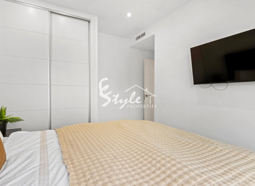 Resale - Villa - Orihuela Costa  - Lomas de Cabo Roig