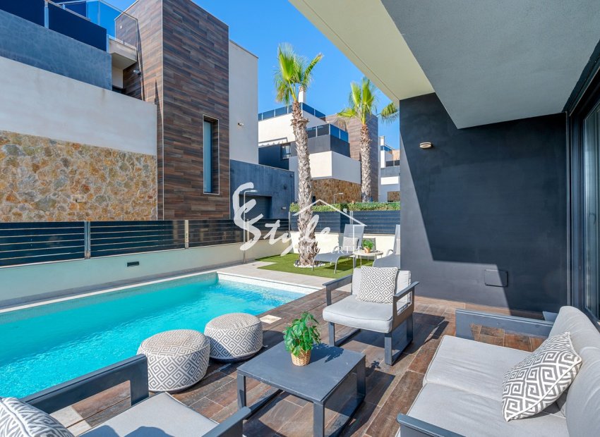 Resale - Villa - Orihuela Costa  - Lomas de Cabo Roig