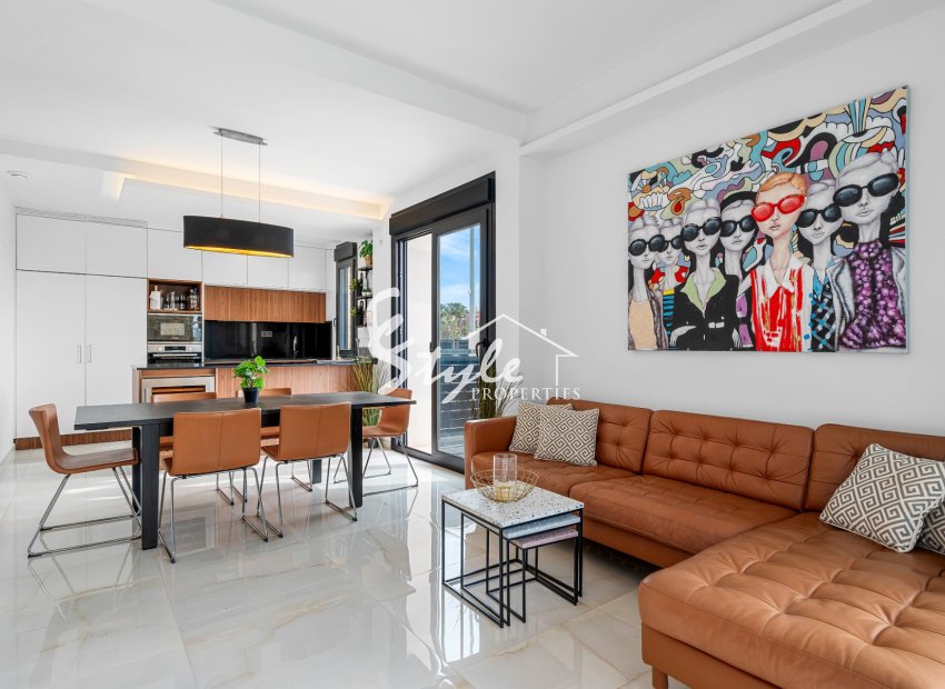 Resale - Villa - Orihuela Costa  - Lomas de Cabo Roig