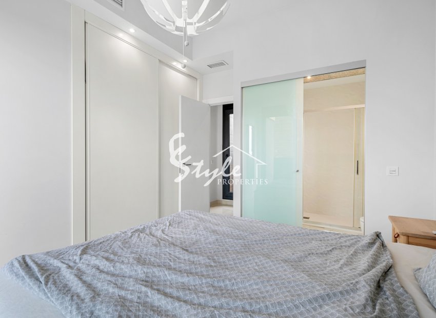 Resale - Villa - Orihuela Costa  - Lomas de Cabo Roig