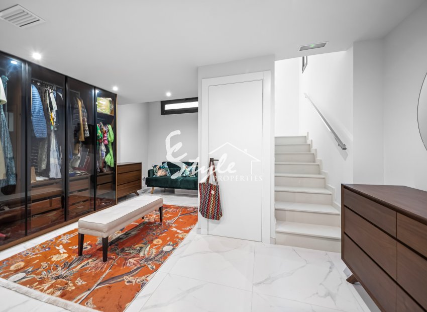 Resale - Villa - Orihuela Costa  - Lomas de Cabo Roig