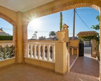 Resale - Villa - Orihuela-Costa - Los Almendros-La Florida