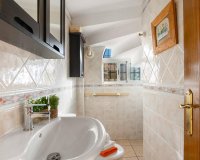 Resale - Villa - Orihuela-Costa - Los Almendros-La Florida