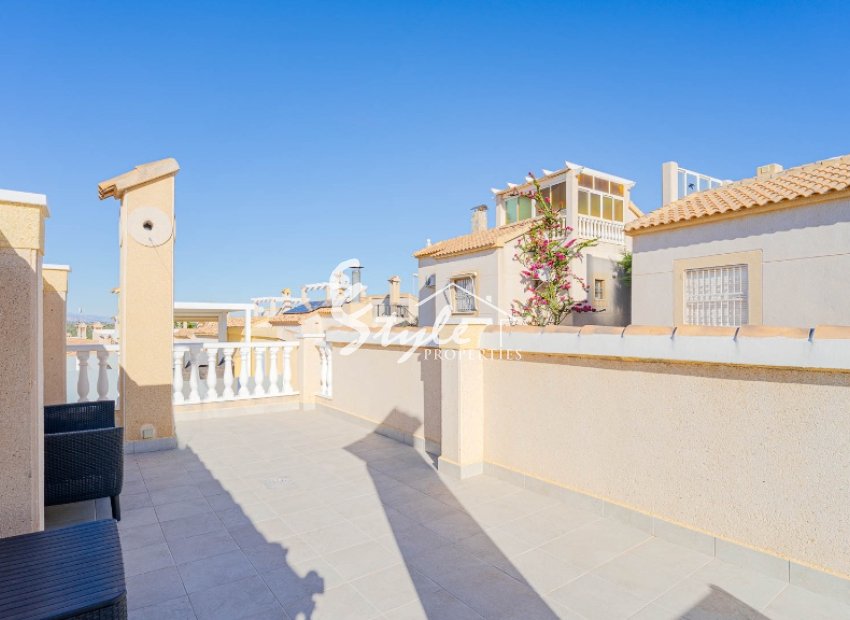 Resale - Villa - Orihuela Costa  - Los Altos