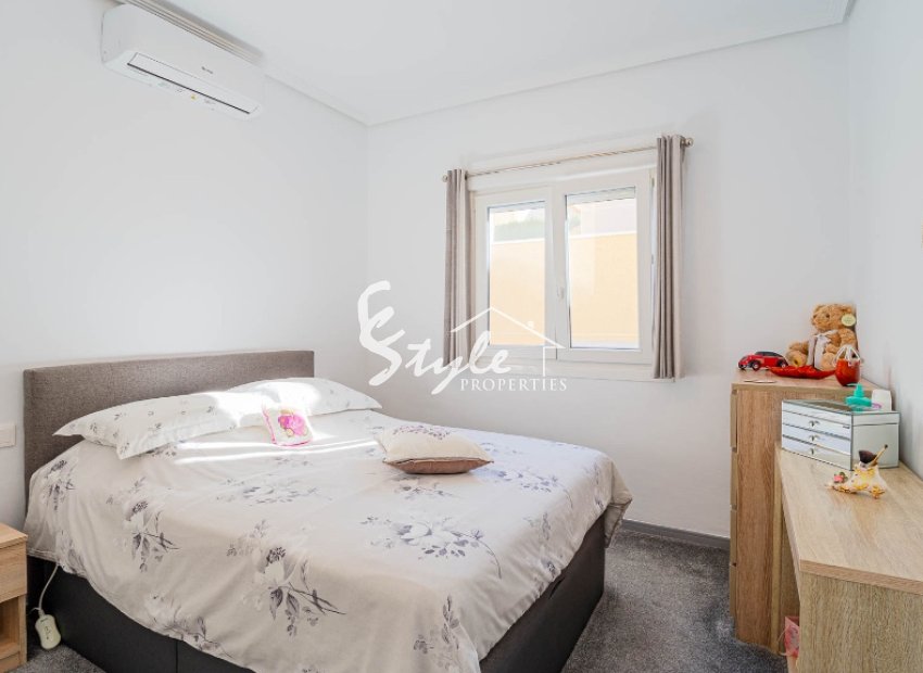 Resale - Villa - Orihuela Costa  - Los Altos