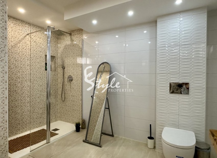 Resale - Villa - Orihuela Costa  - Los Altos