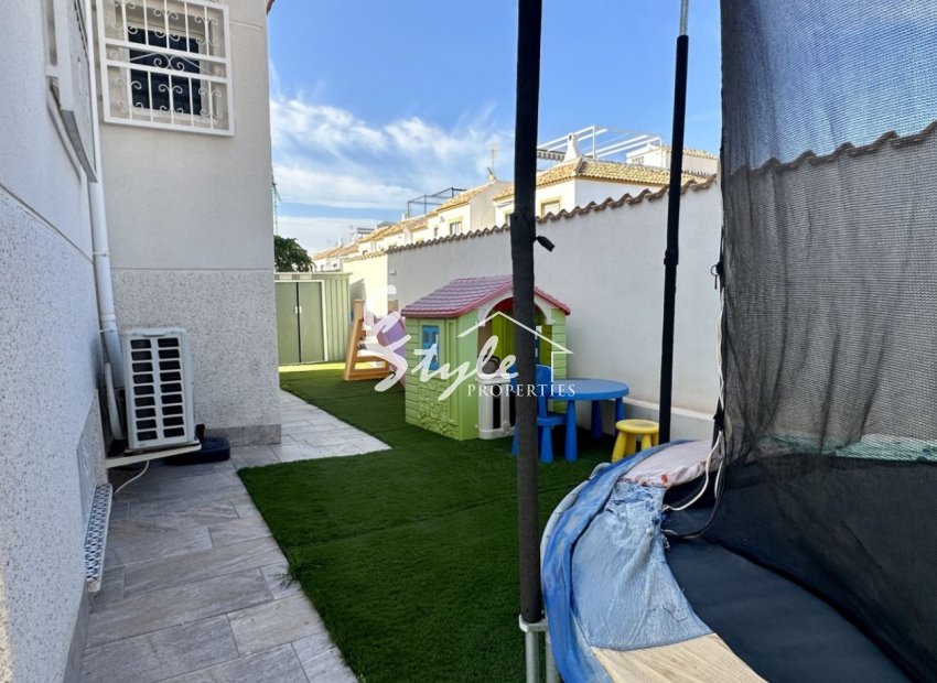 Resale - Villa - Orihuela Costa  - Los Altos