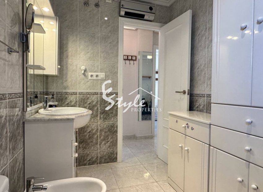 Resale - Villa - Orihuela Costa  - Los Altos