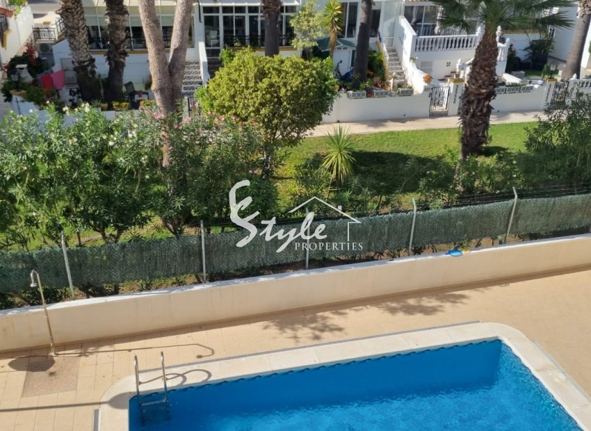 Resale - Villa - Orihuela-Costa - Los Dolses